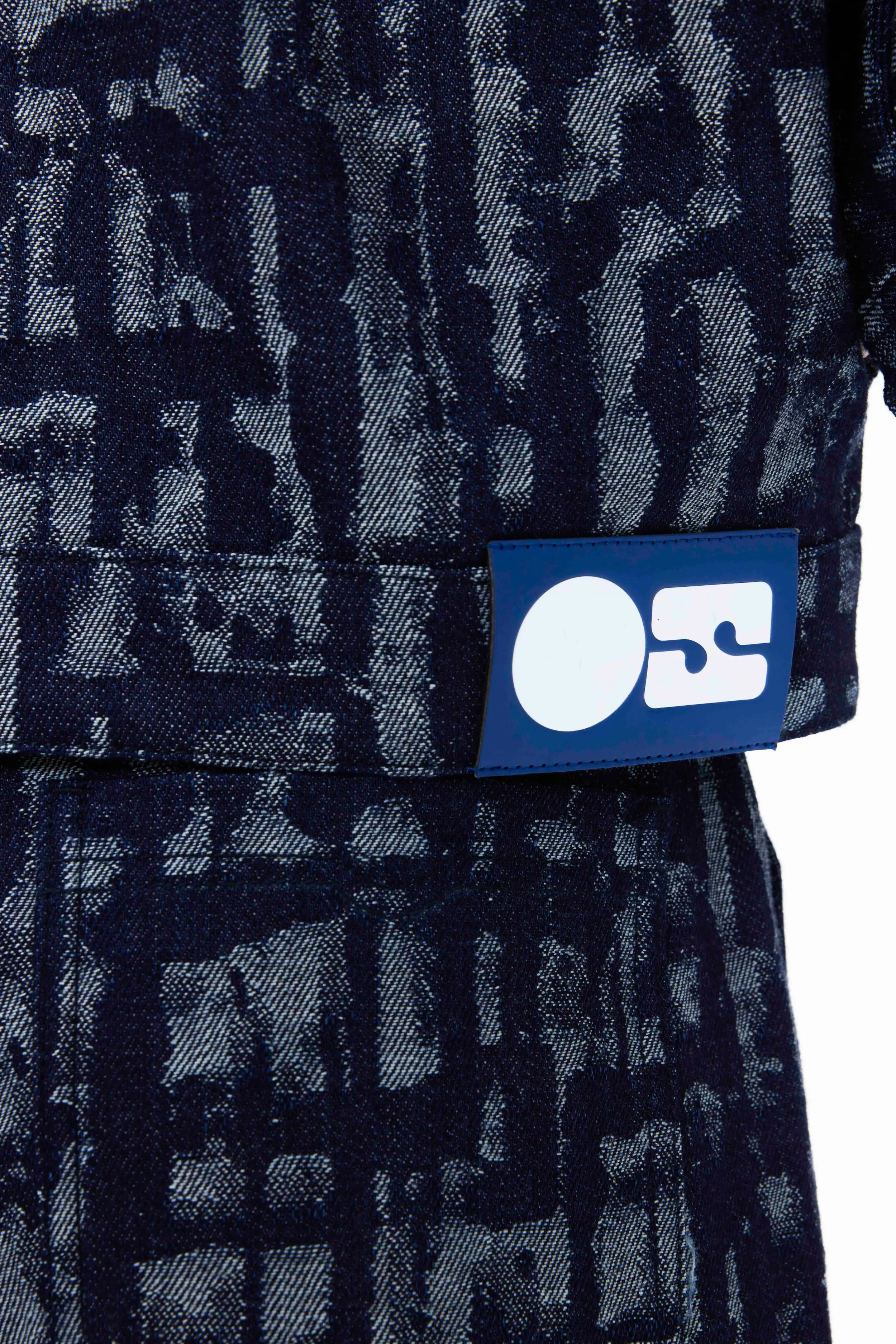 junya - blue