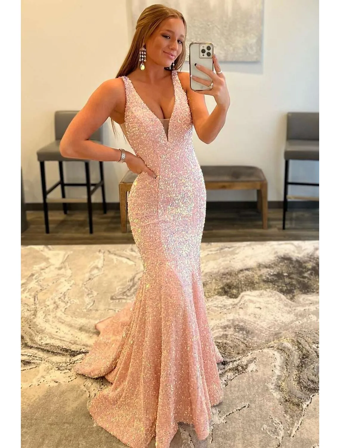 Luolandi Mermaid / Trumpet Prom Dresses Sparkle &amp; Shine Dress Formal Sweep / Brush Train Sleeveless V Neck Sequined Backless